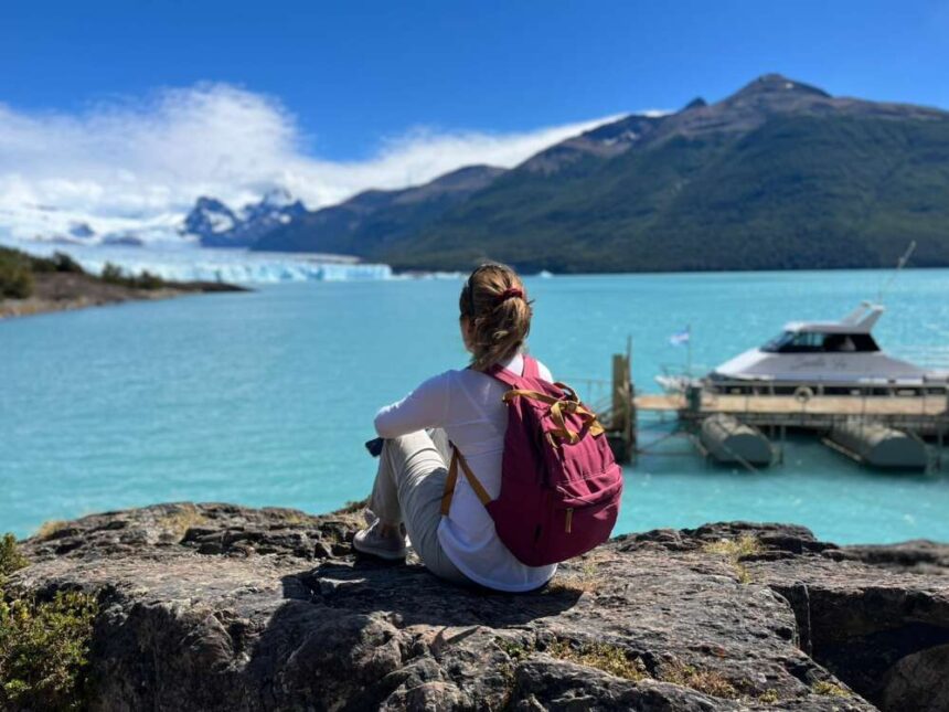 En El Diario de Vanesa, recorremos el glaciar Perito Moreno, embarcados sobre las aguas del lago Argentino.
